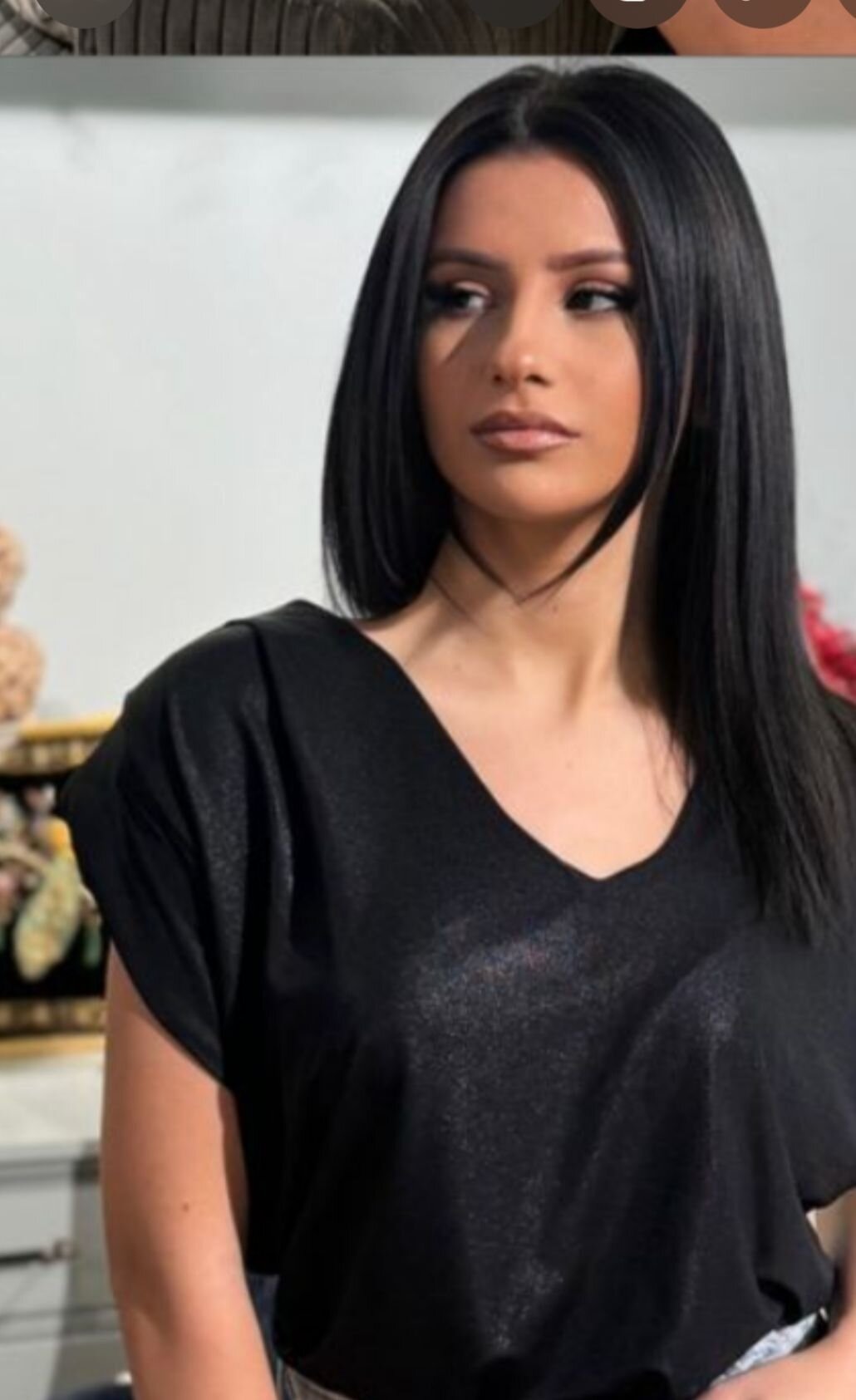 Kadın Bluz Kendinden Simli Omuz Vatkalı Ve Yaka
