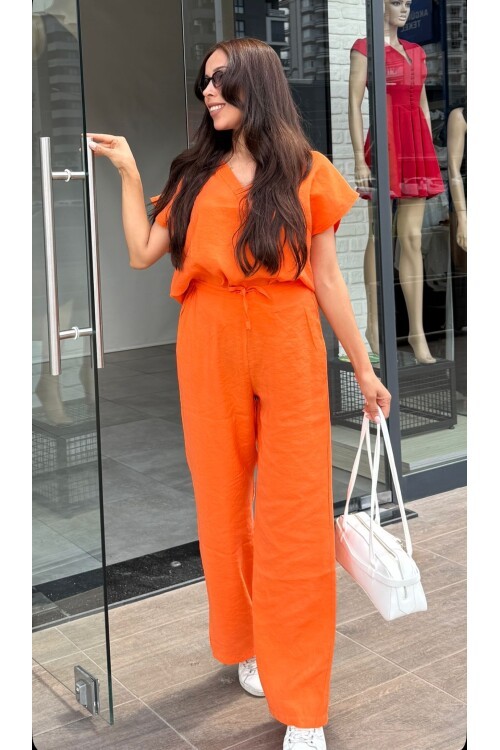 Kadın Bel Bağcıklı Pantolon Üst Ve Yaka Bluz Takım