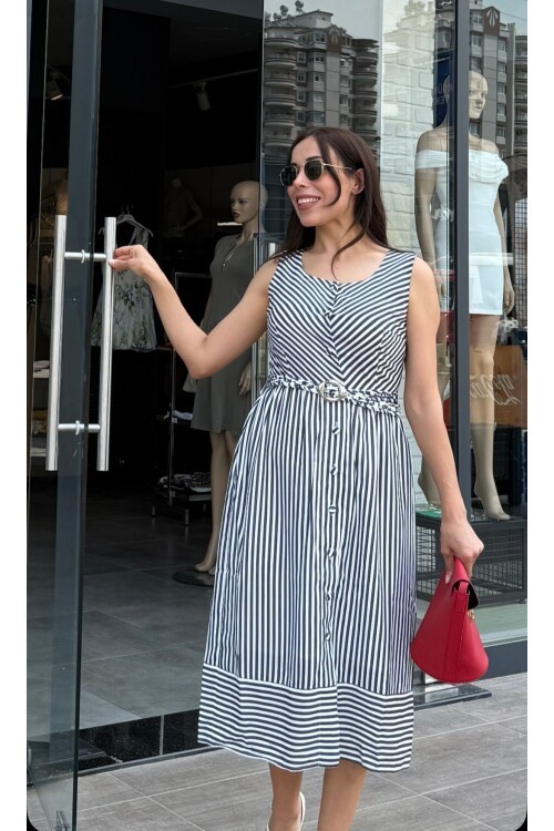 Kadın Çizgili Midi Boy Elbise