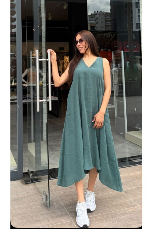 Kadın Kolsuz Ve Yaka Tensel Kumaş Midi Elbise