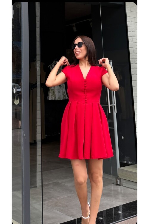 Kadın Mini Pileli Ön Düğmeli Ve Yaka Şık Elbise