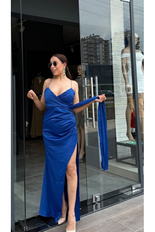 Kadın Saten Sırt Dekolteli Uzun Elbise